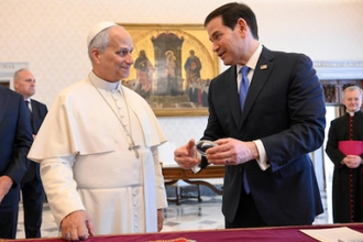 Mr Rubio presents Pope Leo with a crystal football  @Vatican Media