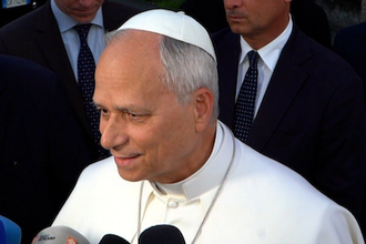 Pope Leo addresses journalists by Castel Gandolfo Image: Vatican Media