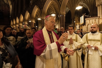 Bishop Hudson blesses relic of St Carlo Acutis