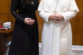 Ms Alvarado with Pope Leo