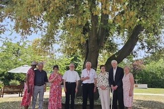 Elizabeth Horsbrough, Chris Horsbrough, Chairman St Vincent's Nursing Home,  Paulette Stone, Fr John Deehan, past Chair SVNH,  Fr  Brian Reynolds, Bernie and George Curtis, Jacquie Scott, past Chair SVNH.
