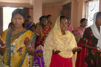 Mass in St Dominic Savio Church, Darafnagar, Krishnagar Diocese © ACN