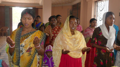 Mass in St Dominic Savio Church, Darafnagar, Krishnagar Diocese © ACN