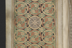 Book of Durrow, folio f.85 v  Illuminated manuscript gospel book, circa 700 AD,  ink, gold on vellum  © Library of Trinity College, Dublin