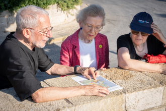 Elders meet with Danny Seidemann, founder of Terrestrial Jerusalem, to discuss E1 settlement plan, Jerusalem's holy sites. Photo: Maya Levin