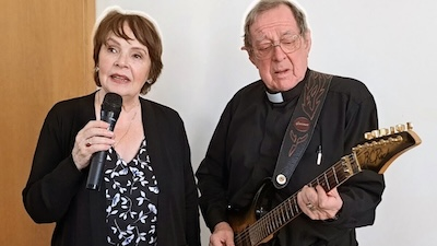 Rockin' Rev arrives in Felixstowe | ICN