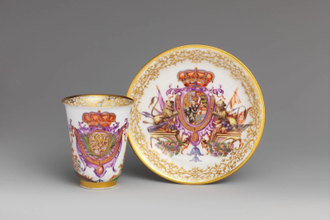 Meissen Porcelain Cup and Saucer , painted and decorated by Johann Gregor Höroldt, 1724-25 © Metropolitan Museum of Art, New York
