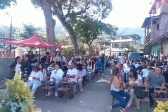 Congregation at Confirmation Mass by damaged Church of Our Lady of Candelaria © ACN