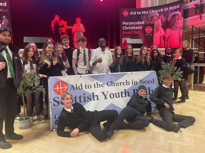 Scotland: Hundreds of young 'witnesses of hope' in major youth rally | ICN