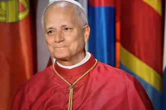 Pope receives warm welcome at UNESCO