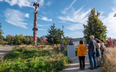 Reconciliation Pole by Haida artist James Hart. Image - MarceloSchneider WCC